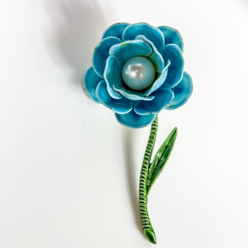 Vintage Teal Blue Enamel Flower Power Brooch Faux Pearl Center Green Stem